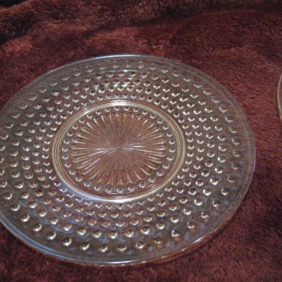 Lot of 2 Lunch Plates Vintage Pink Hobnail Bubble Depression Glass 8 3/8” - Picture 3 of 11